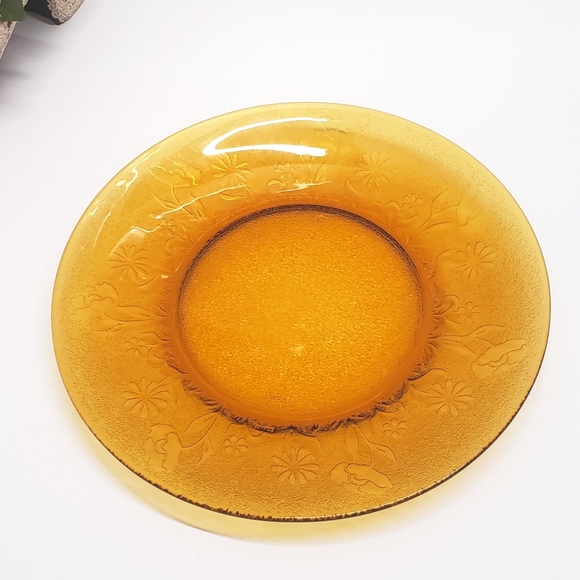 Vintage France Vereco Amber Flower Plate - Picture 1 of 16